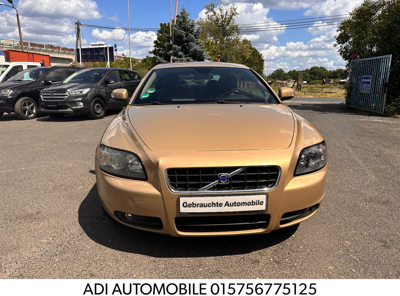 Volvo C70 Cabriolet 2.4 Kinetic Benzin/Flüssiggas - 차량 : 사진 1 Volvo C70 Cabriolet 2.4 Kinetic Benzin/Flüssiggas - 차량 : 사진 1