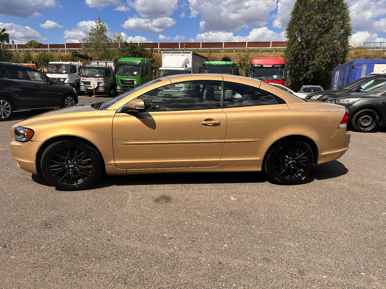 Volvo C70 Cabriolet 2.4 Kinetic Benzin/Flüssiggas - 차량 : 사진 5 Volvo C70 Cabriolet 2.4 Kinetic Benzin/Flüssiggas - 차량 : 사진 5
