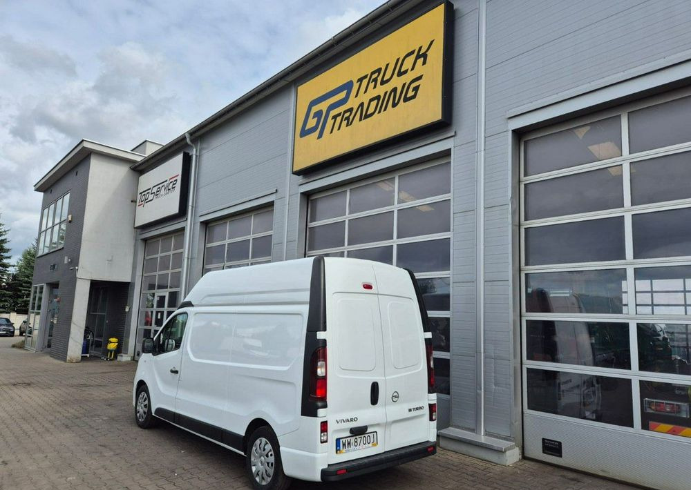 Opel Vivaro - 소형 밴 : 사진 4 Opel Vivaro - 소형 밴 : 사진 4