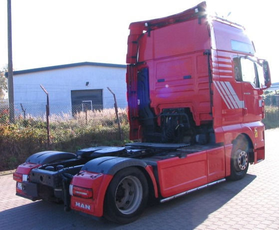 MAN TGX 18.500 LLS-U, SUPER STAN I WYGLĄD, EURO6 - 트랙터 유닛 : 사진 3 MAN TGX 18.500 LLS-U, SUPER STAN I WYGLĄD, EURO6 - 트랙터 유닛 : 사진 3