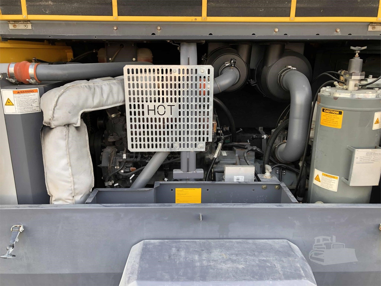 ATLAS COPCO 450 CFM - 공기 압축기 : 사진 4 ATLAS COPCO 450 CFM - 공기 압축기 : 사진 4
