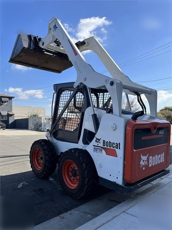 BOBCAT S590 - 스키드 스티어 로더 : 사진 3 BOBCAT S590 - 스키드 스티어 로더 : 사진 3