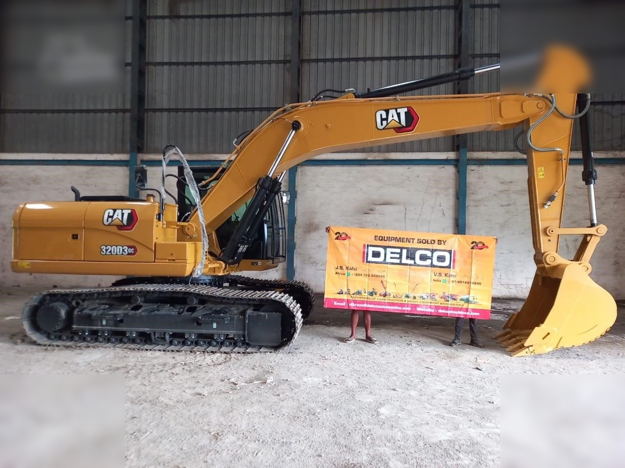 CATERPILLAR 320D3GC - 크롤러 굴삭기 : 사진 1 CATERPILLAR 320D3GC - 크롤러 굴삭기 : 사진 1