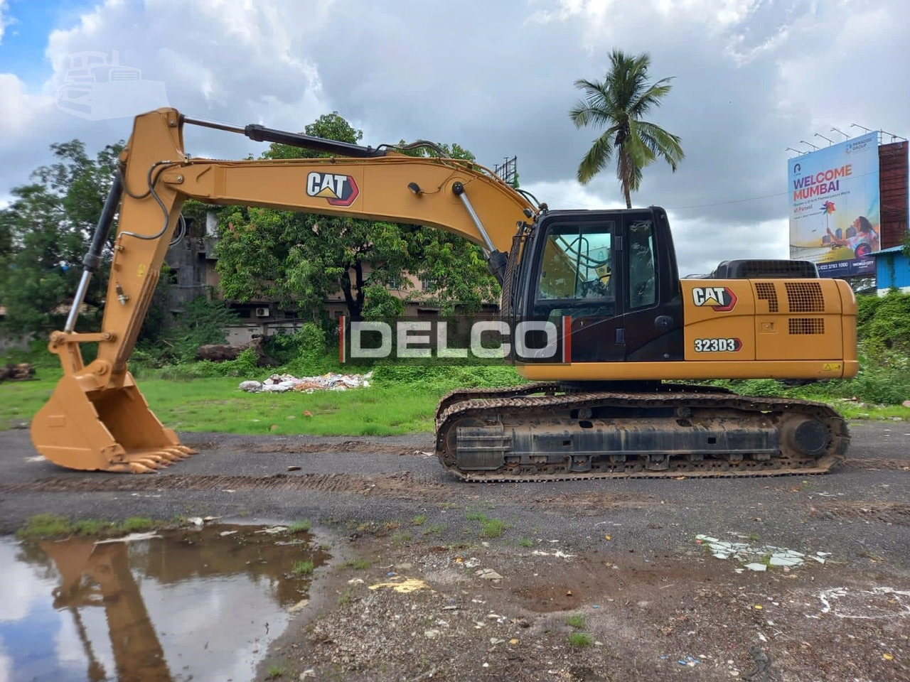 CATERPILLAR 323D3 - 크롤러 굴삭기 : 사진 2 CATERPILLAR 323D3 - 크롤러 굴삭기 : 사진 2
