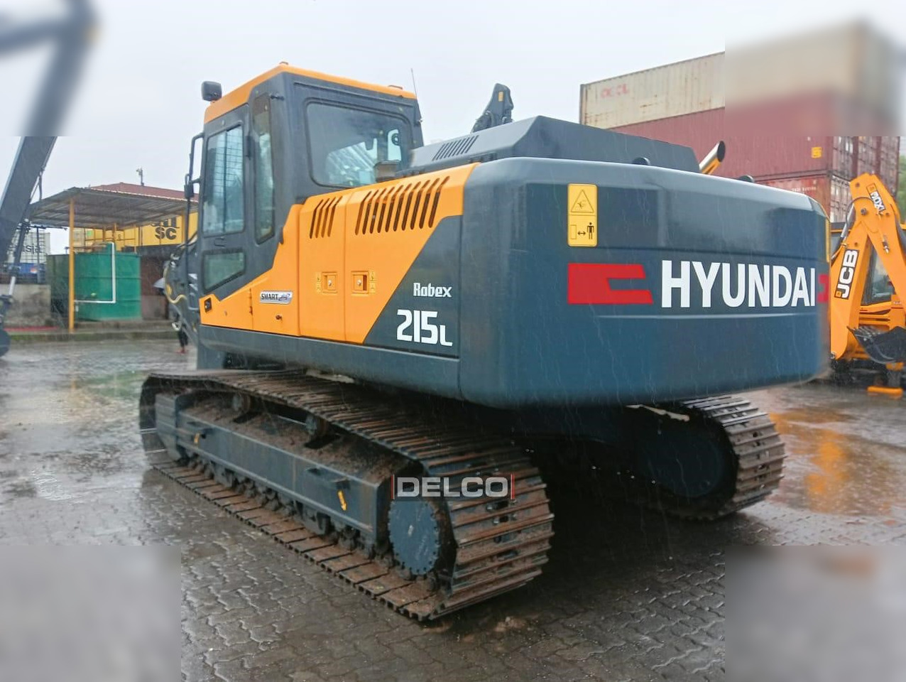 HYUNDAI ROBEX 215 SMART PLUS - 크롤러 굴삭기 : 사진 2 HYUNDAI ROBEX 215 SMART PLUS - 크롤러 굴삭기 : 사진 2