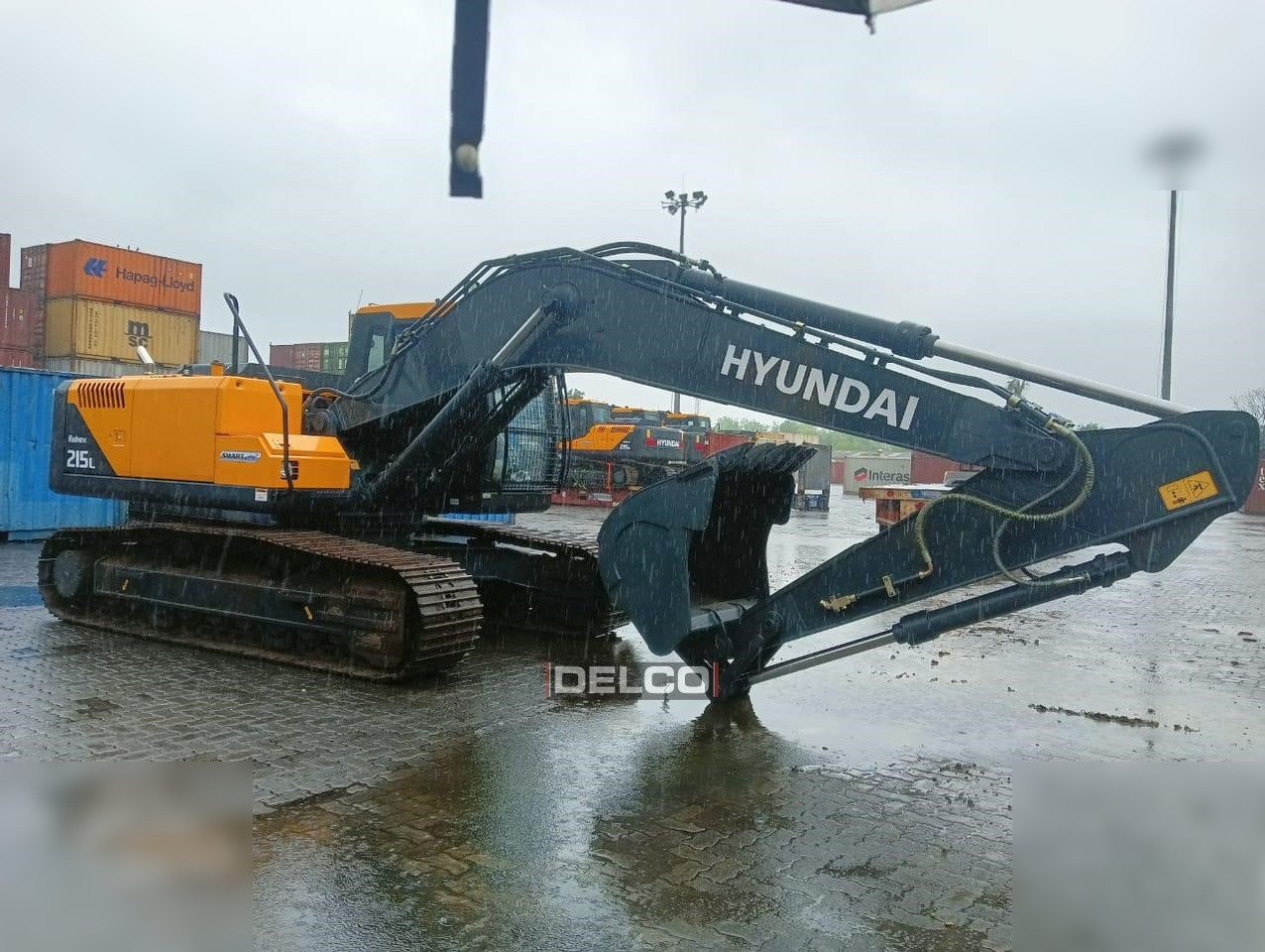 HYUNDAI ROBEX 215L SMART PLUS - 크롤러 굴삭기 : 사진 1 HYUNDAI ROBEX 215L SMART PLUS - 크롤러 굴삭기 : 사진 1