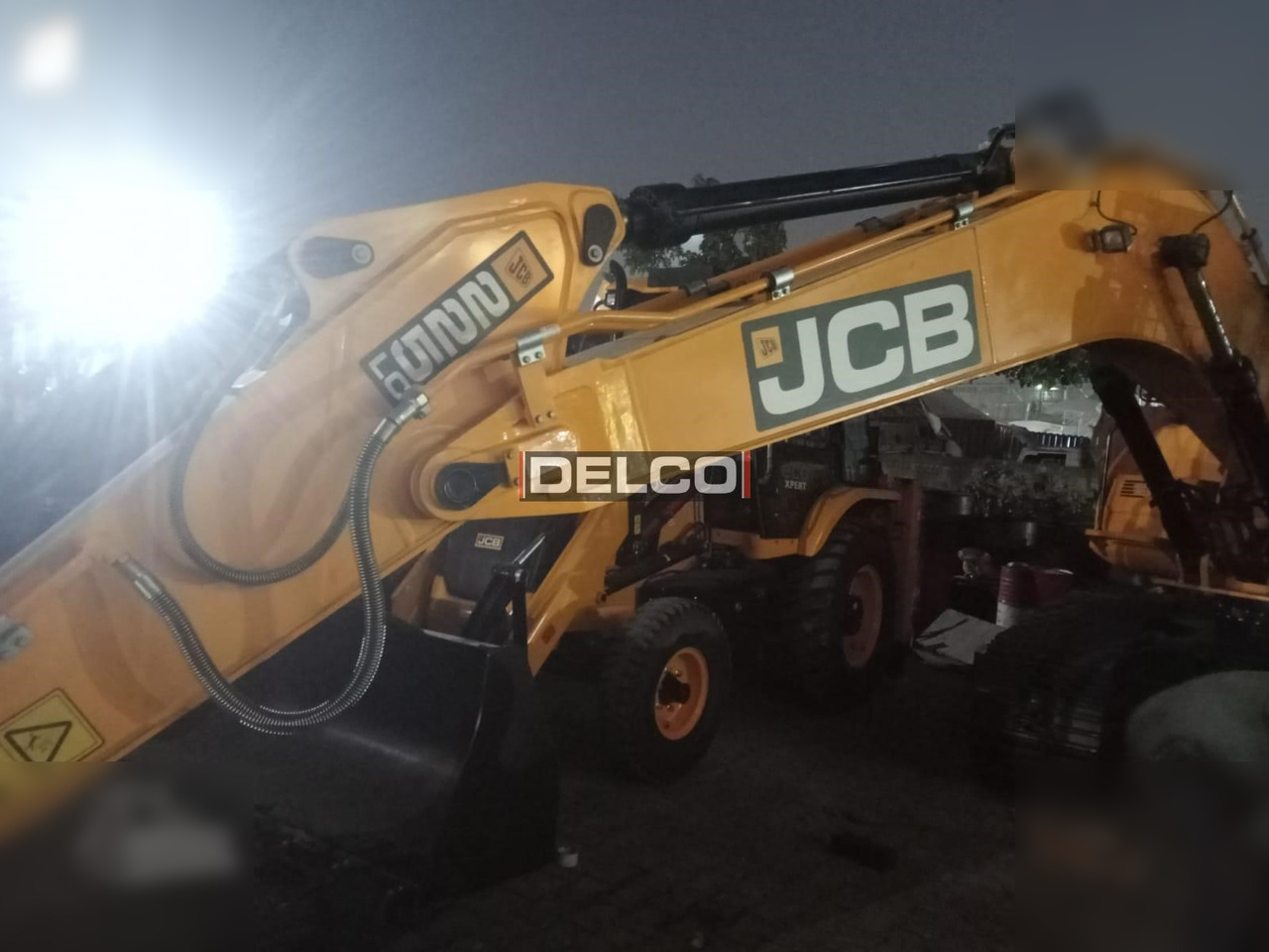 JCB 225 LC - 크롤러 굴삭기 : 사진 4 JCB 225 LC - 크롤러 굴삭기 : 사진 4