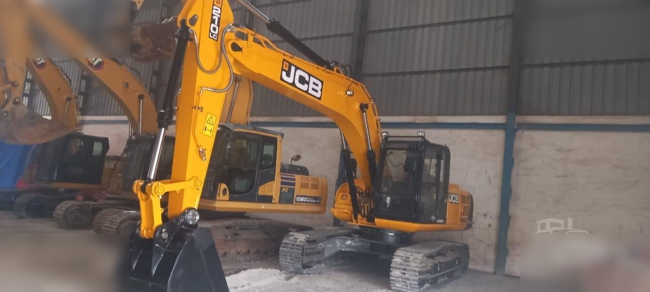 JCB JS210 LC - 크롤러 굴삭기 : 사진 1 JCB JS210 LC - 크롤러 굴삭기 : 사진 1