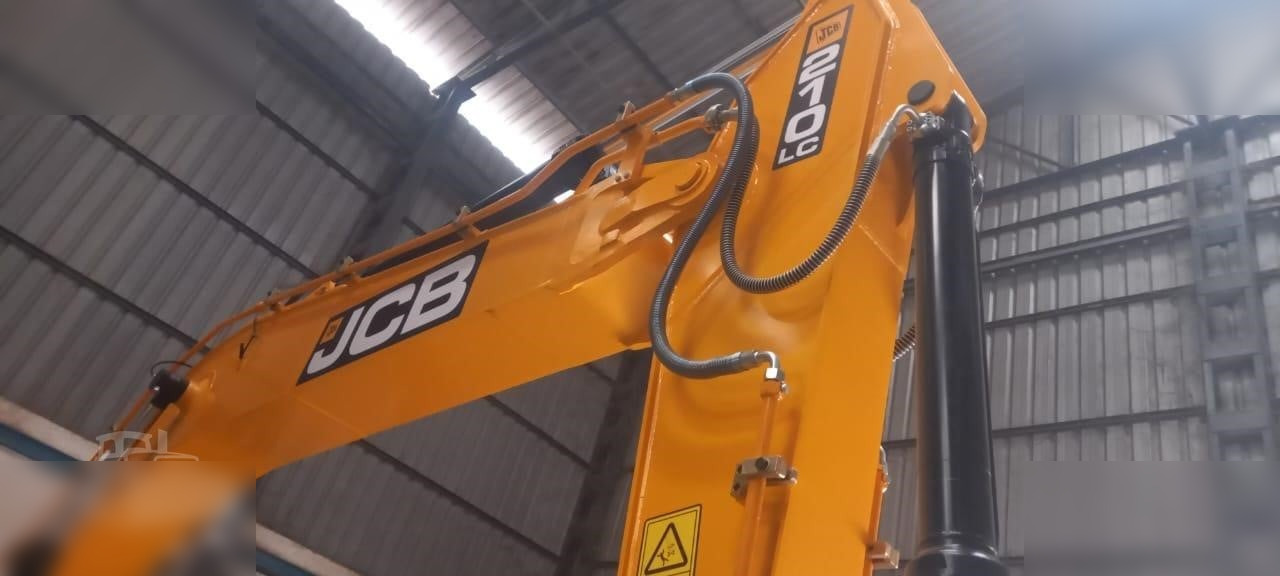 JCB JS210 LC - 크롤러 굴삭기 : 사진 3 JCB JS210 LC - 크롤러 굴삭기 : 사진 3