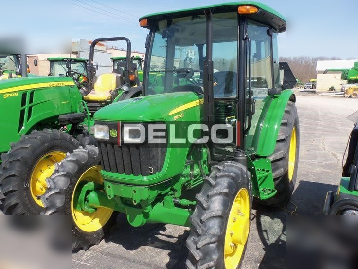 JOHN DEERE 5075E - 장궤형 트랙터 : 사진 1 JOHN DEERE 5075E - 장궤형 트랙터 : 사진 1