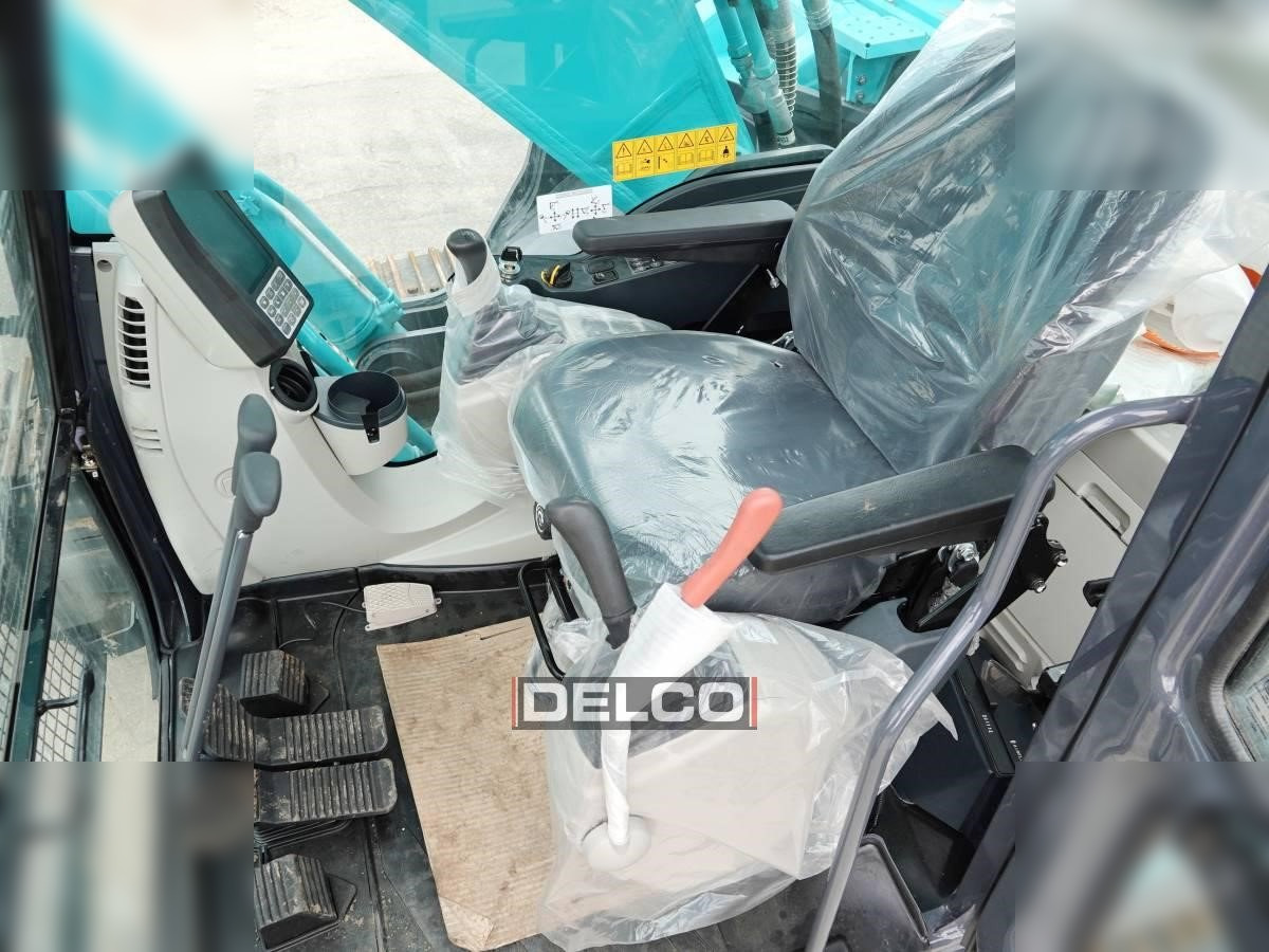 KOBELCO SK220 - 크롤러 굴삭기 : 사진 4 KOBELCO SK220 - 크롤러 굴삭기 : 사진 4