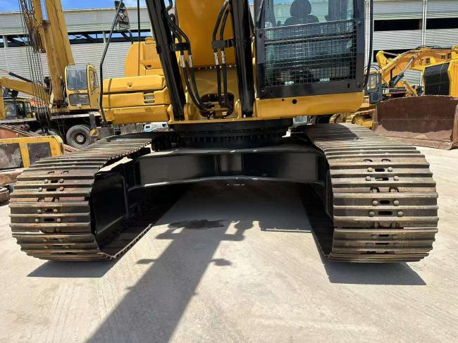 CAT 336D - 크롤러 굴삭기 : 사진 2 CAT 336D - 크롤러 굴삭기 : 사진 2