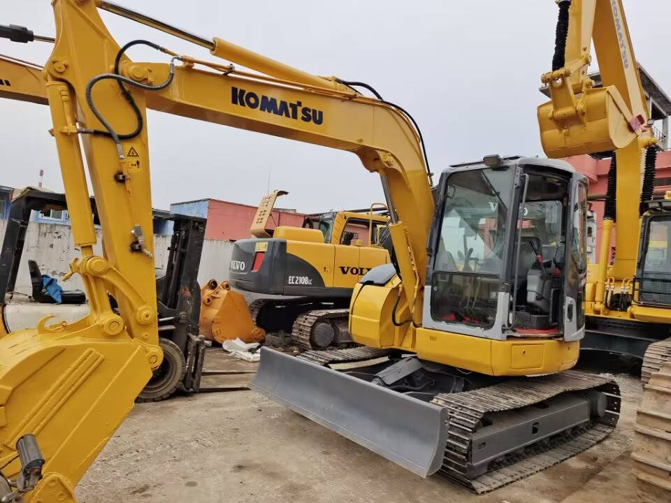 Komatsu PC78US - 미니 굴삭기 : 사진 1 Komatsu PC78US - 미니 굴삭기 : 사진 1