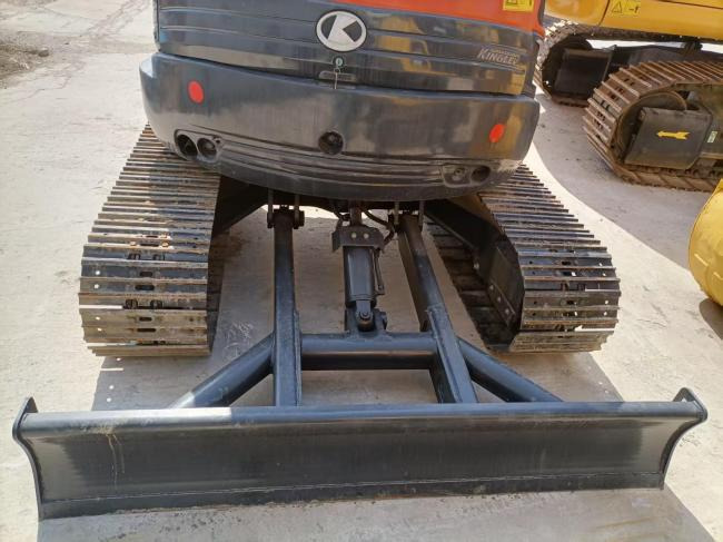 Kubota u55-4 - 미니 굴삭기 : 사진 5 Kubota u55-4 - 미니 굴삭기 : 사진 5