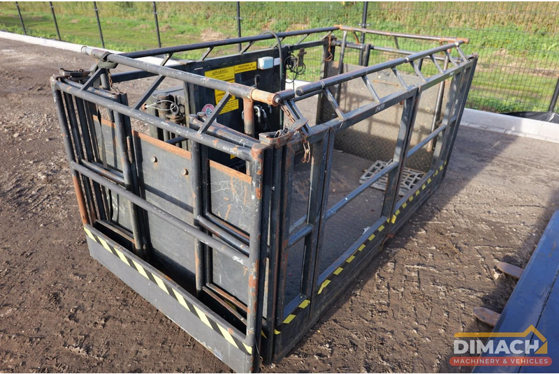 텔레스코픽 핸들러 JCB 537 135 JCB verreiker met werkbak op afstandsbediening + nieuwe bak en palletvorken. TOP!! : 사진 9 텔레스코픽 핸들러 JCB 537 135 JCB verreiker met werkbak op afstandsbediening + nieuwe bak en palletvorken. TOP!! : 사진 9