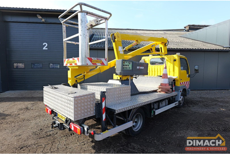 Nissan Cabstar E Sky high autohoogwerker 12meter elektrisch bedienbaar. manbak capaciteit 215kilo - 밴 : 사진 2 Nissan Cabstar E Sky high autohoogwerker 12meter elektrisch bedienbaar. manbak capaciteit 215kilo - 밴 : 사진 2