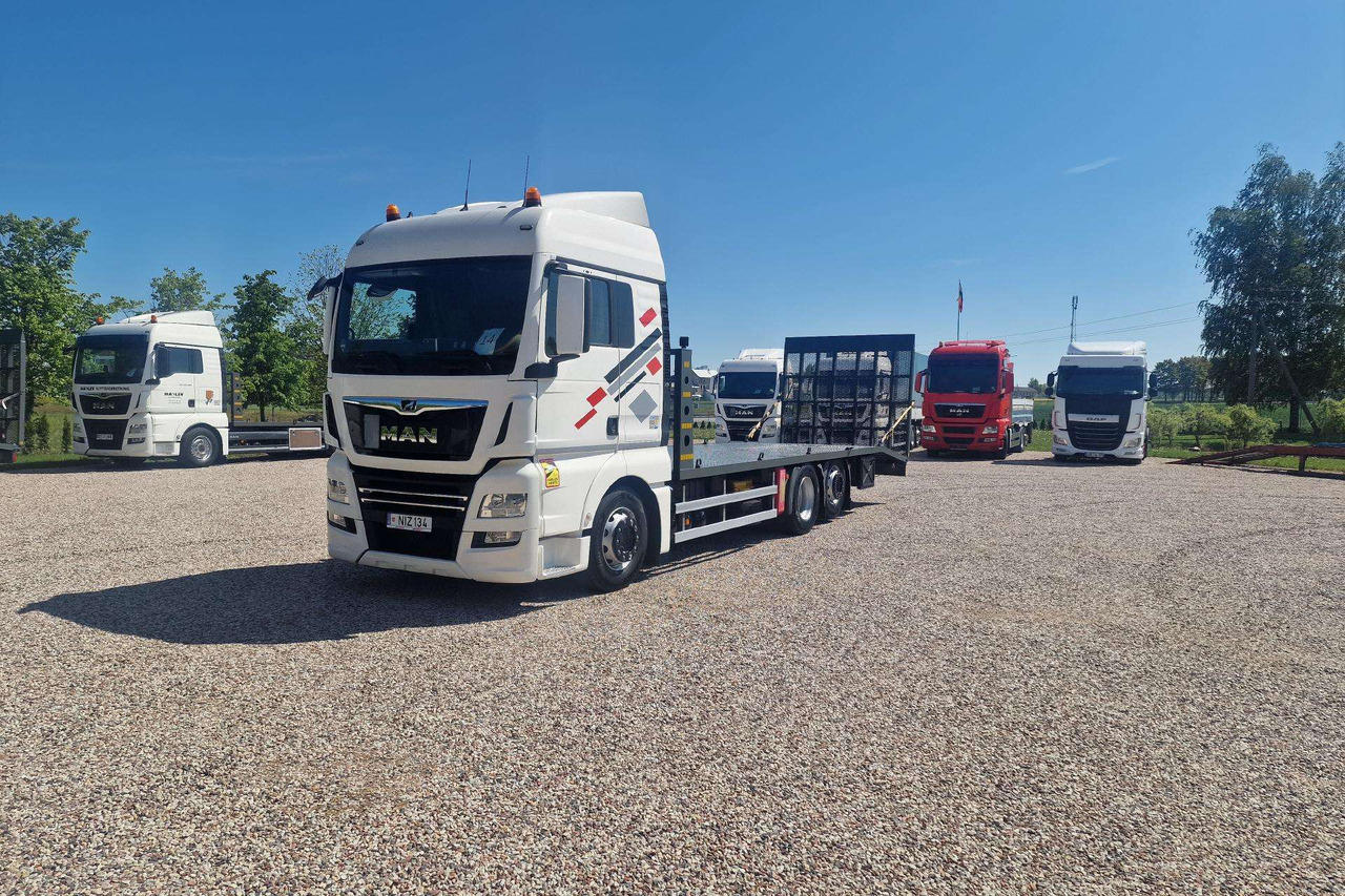 MAN TGX 26.420 - 견인 트럭 : 사진 2 MAN TGX 26.420 - 견인 트럭 : 사진 2