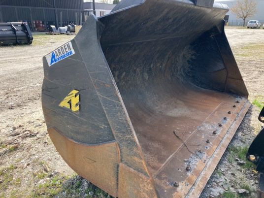 GODET ARDEN POUR CHARGEUSE CASE 921 G - 버킷 : 사진 2 GODET ARDEN POUR CHARGEUSE CASE 921 G - 버킷 : 사진 2