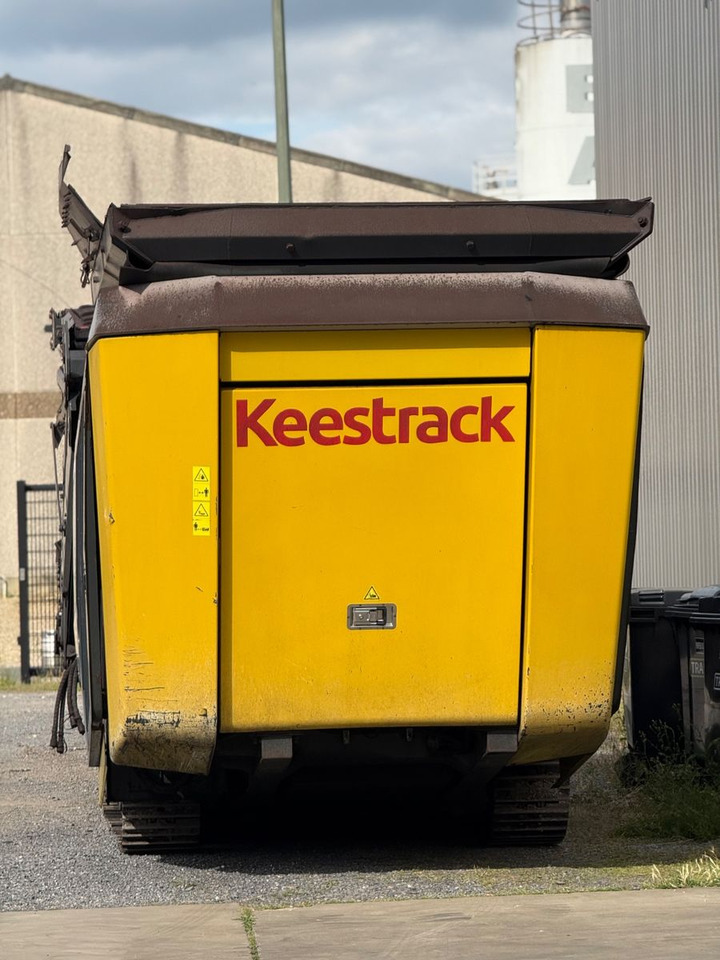 KEESTRACK R3H Mobile Brecheranlage mit Siebmodul - 모바일 크러셔 : 사진 3 KEESTRACK R3H Mobile Brecheranlage mit Siebmodul - 모바일 크러셔 : 사진 3