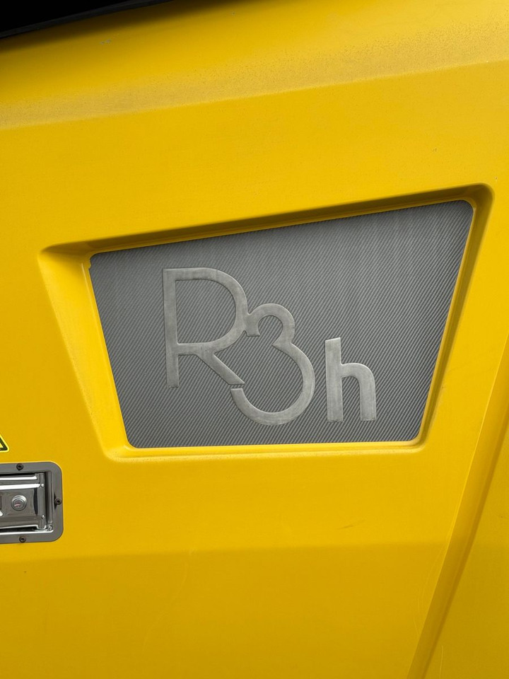 KEESTRACK R3H Mobile Brecheranlage mit Siebmodul - 모바일 크러셔 : 사진 5 KEESTRACK R3H Mobile Brecheranlage mit Siebmodul - 모바일 크러셔 : 사진 5