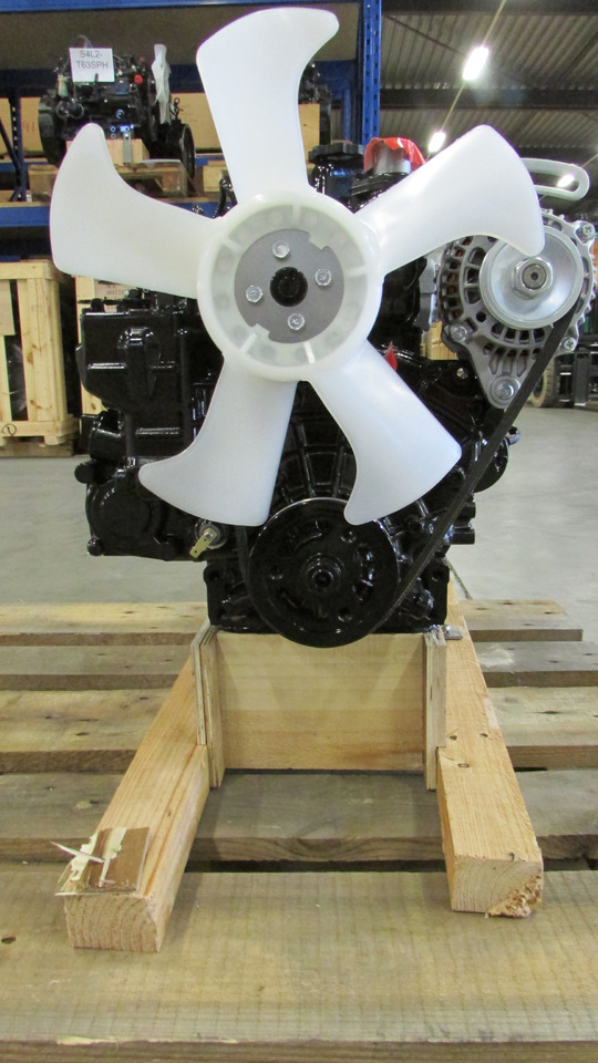 Mitsubishi New engine L3E-Z564SPH stage 5 + PTO - 엔진 굴착기 용 : 사진 3 Mitsubishi New engine L3E-Z564SPH stage 5 + PTO - 엔진 굴착기 용 : 사진 3