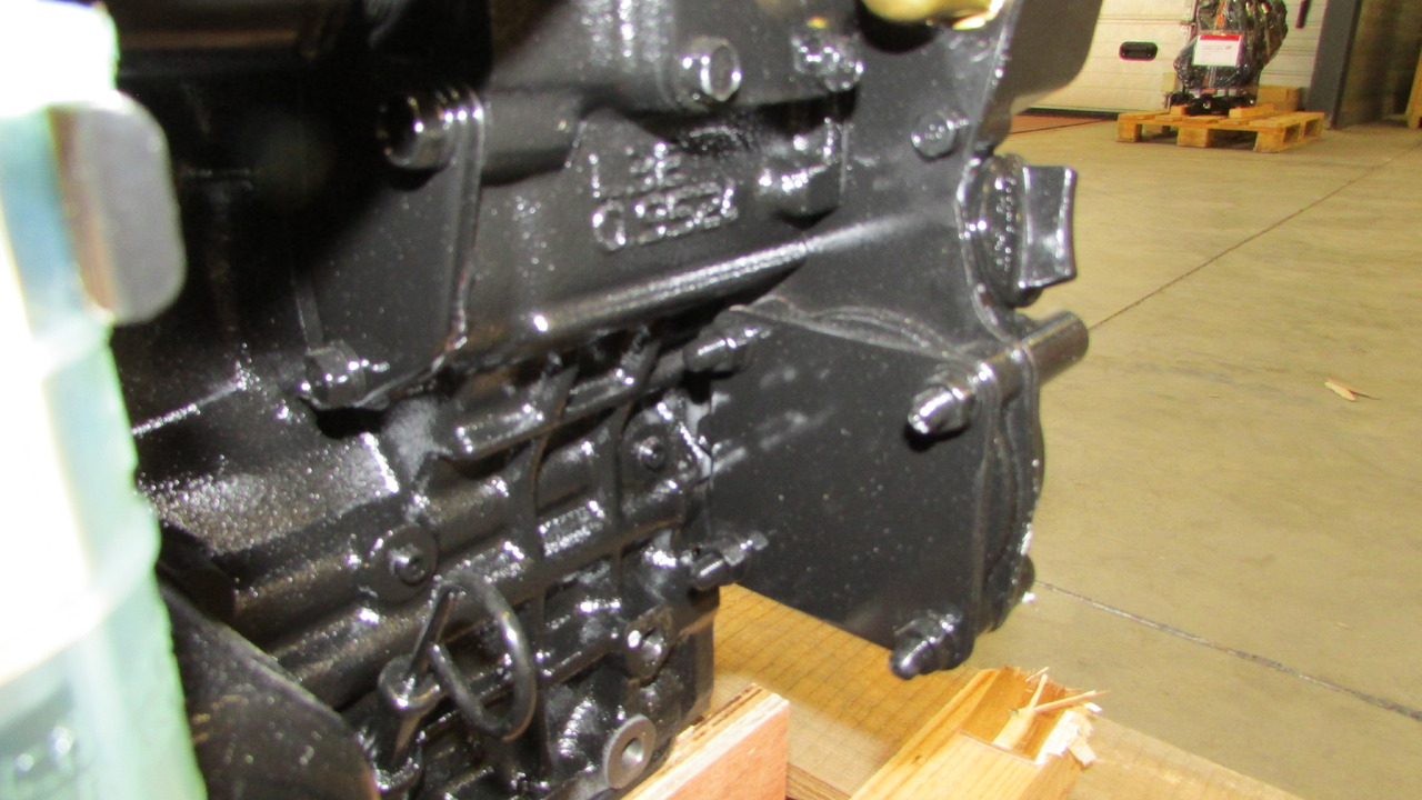 Mitsubishi New engine L3E-Z564SPH stage 5 + PTO - 엔진 굴착기 용 : 사진 5 Mitsubishi New engine L3E-Z564SPH stage 5 + PTO - 엔진 굴착기 용 : 사진 5