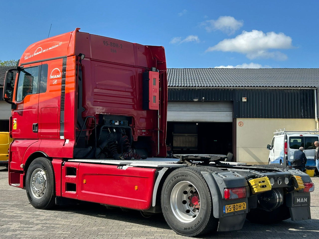 MAN TGX NL Truck / ADR / apk - 트랙터 유닛 : 사진 4 MAN TGX NL Truck / ADR / apk - 트랙터 유닛 : 사진 4