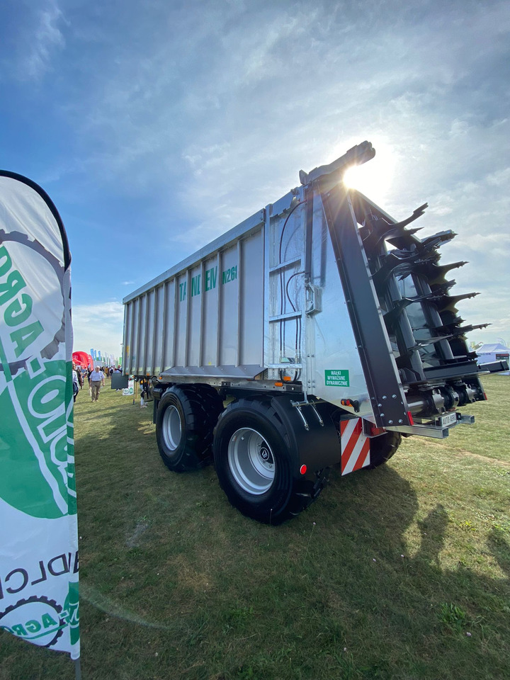 Auto-Agro Mistreuer / Manure spreader / Epandeur à fumier / Rimorchio spandiconcime / Abonadora / Разбрасыватель органических удобрений / Rozrzutnik obornika Tandem N268 - 퇴비 스프레더 : 사진 3 Auto-Agro Mistreuer / Manure spreader / Epandeur à fumier / Rimorchio spandiconcime / Abonadora / Разбрасыватель органических удобрений / Rozrzutnik obornika Tandem N268 - 퇴비 스프레더 : 사진 3