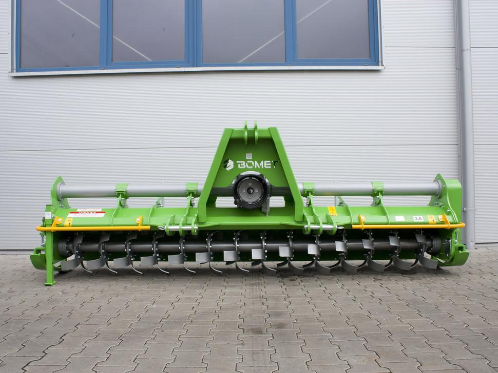 Bomet Bodenfräsen / Rotary tiller / Rotavator / Vangatrice / Desgarrador / Роторный культиватор / Glebogryzarka 3 m - 쟁기 : 사진 1 Bomet Bodenfräsen / Rotary tiller / Rotavator / Vangatrice / Desgarrador / Роторный культиватор / Glebogryzarka 3 m - 쟁기 : 사진 1