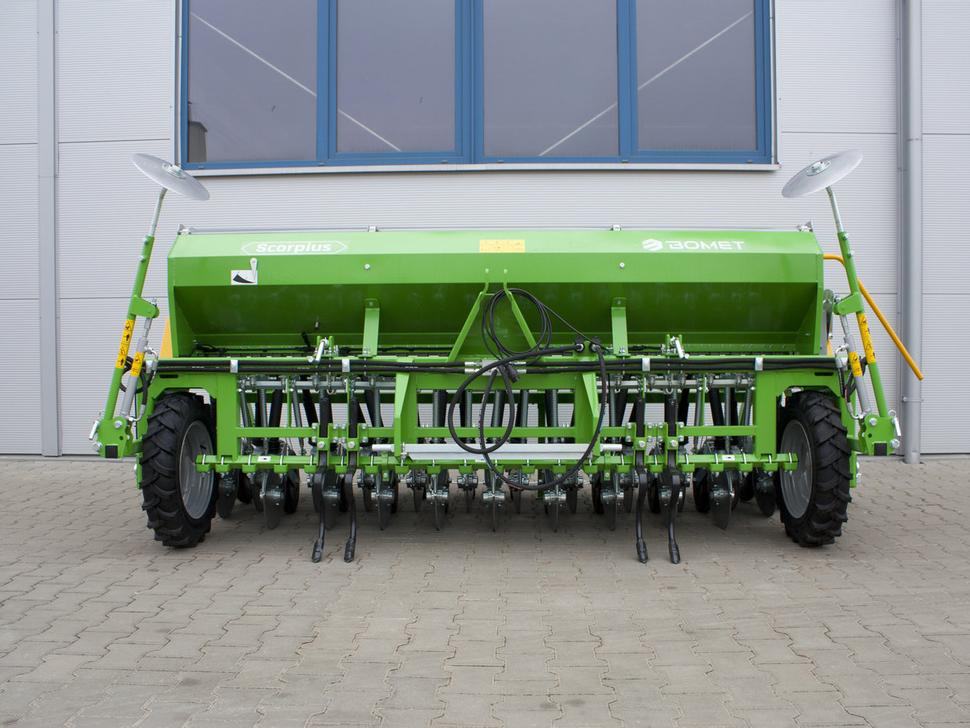 Bomet Drillmaschine / Seeder / Semoir / Seminatrice / Sembradora / Сеялка / Siewnik 3 m - 파종기 : 사진 1 Bomet Drillmaschine / Seeder / Semoir / Seminatrice / Sembradora / Сеялка / Siewnik 3 m - 파종기 : 사진 1