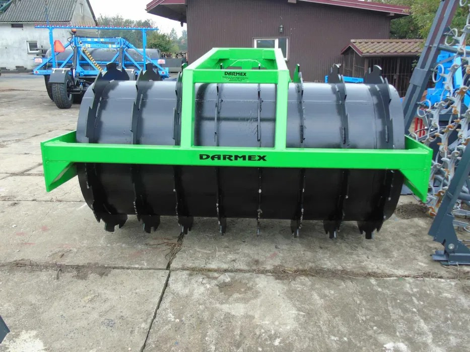 Darmex Silowalze / Silage compaction roller / Rouleau de l’ensilage / Rullo /Rodillo / Wał do gniecenia pryzm 2,2 m - 농장 롤러 : 사진 2 Darmex Silowalze / Silage compaction roller / Rouleau de l’ensilage / Rullo /Rodillo / Wał do gniecenia pryzm 2,2 m - 농장 롤러 : 사진 2