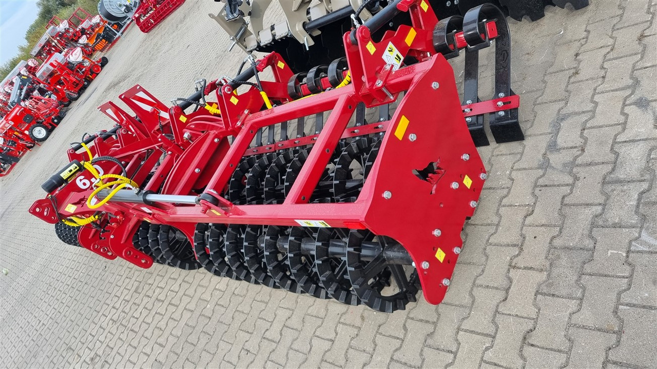 Lupus Crosskillwalze / Crosskill roller / Rouleau / Wał 6 m - 농장 롤러 : 사진 5 Lupus Crosskillwalze / Crosskill roller / Rouleau / Wał 6 m - 농장 롤러 : 사진 5