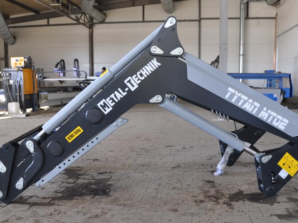 METAL-TECHNIK Frontlader / Front loader / Chargeur frontal / Caricatore frontale / Cargador fronta / Фронтальный погрузчик / Ładowacz czołowy Tytan MT-02 - 트랙터용 프론트 로더 부착물 용 : 사진 4 METAL-TECHNIK Frontlader / Front loader / Chargeur frontal / Caricatore frontale / Cargador fronta / Фронтальный погрузчик / Ładowacz czołowy Tytan MT-02 - 트랙터용 프론트 로더 부착물 용 : 사진 4
