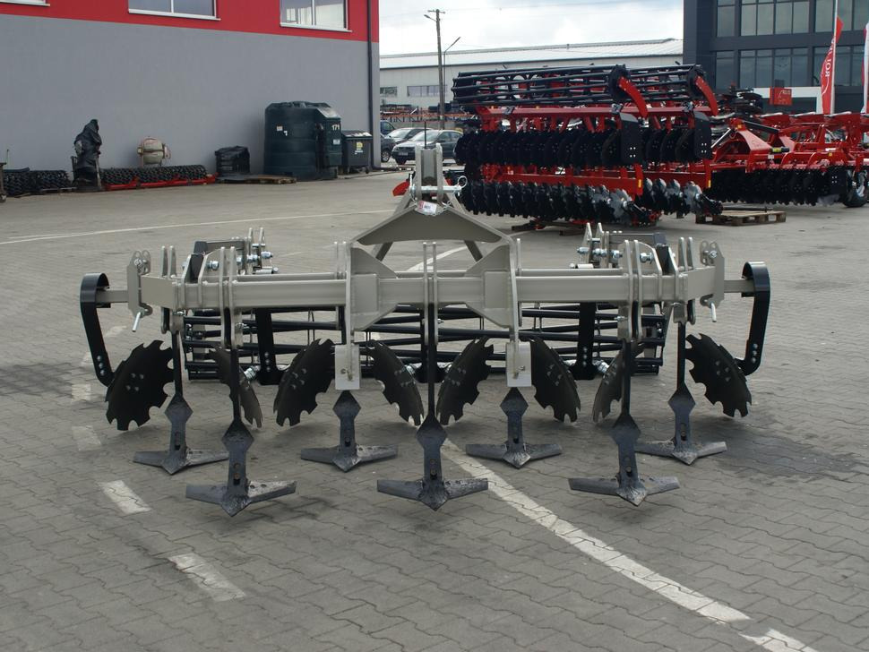 ROLEX Flügelschargrubber / Stubble cultivator / Dechaumeur à dents / Aratri stoppiatori / Стерневой культиватор / Agregat podorywkowy 3 m - 로터베이터 : 사진 3 ROLEX Flügelschargrubber / Stubble cultivator / Dechaumeur à dents / Aratri stoppiatori / Стерневой культиватор / Agregat podorywkowy 3 m - 로터베이터 : 사진 3