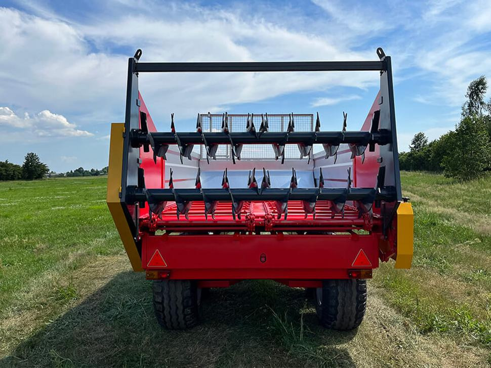 Roltrans Miststreuer / Manure spreader / Epandeur à fumier / Esparcidor de estiércol / Spandiletame / Разбрасыватель органических удобрений/ Rozrzutnik obornika N250/3 LEO 6 t - 퇴비 스프레더 : 사진 4 Roltrans Miststreuer / Manure spreader / Epandeur à fumier / Esparcidor de estiércol / Spandiletame / Разбрасыватель органических удобрений/ Rozrzutnik obornika N250/3 LEO 6 t - 퇴비 스프레더 : 사진 4
