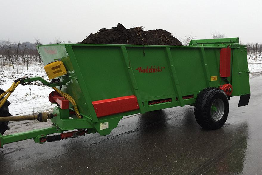 Wodzinski Miststreuer / Manure spreader / Épandeur à fumier / Spandiletame / Разбрасыватель органического / Rozrzutnik obornika - 퇴비 스프레더 : 사진 4 Wodzinski Miststreuer / Manure spreader / Épandeur à fumier / Spandiletame / Разбрасыватель органического / Rozrzutnik obornika - 퇴비 스프레더 : 사진 4