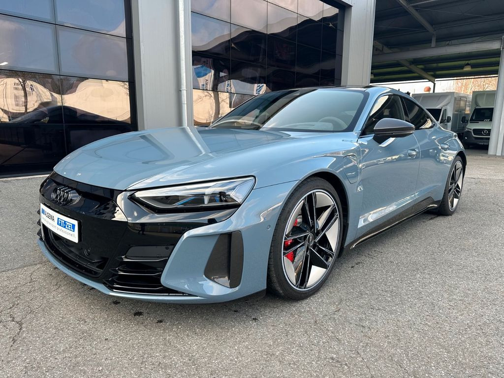 Audi e-tron GT RS quattro CARBON, EXCLUSIVE - 차량 : 사진 2 Audi e-tron GT RS quattro CARBON, EXCLUSIVE - 차량 : 사진 2