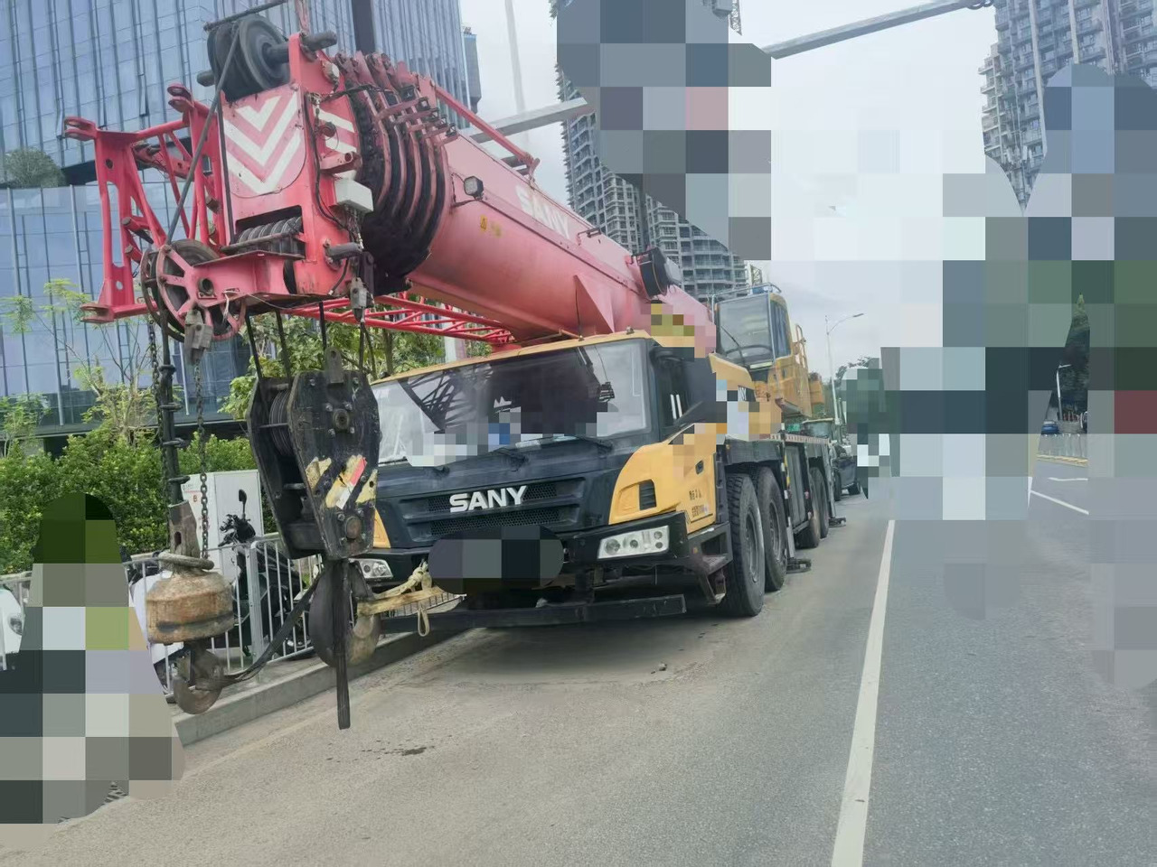 - 모바일 크레인 : 사진 1 - 모바일 크레인 : 사진 1