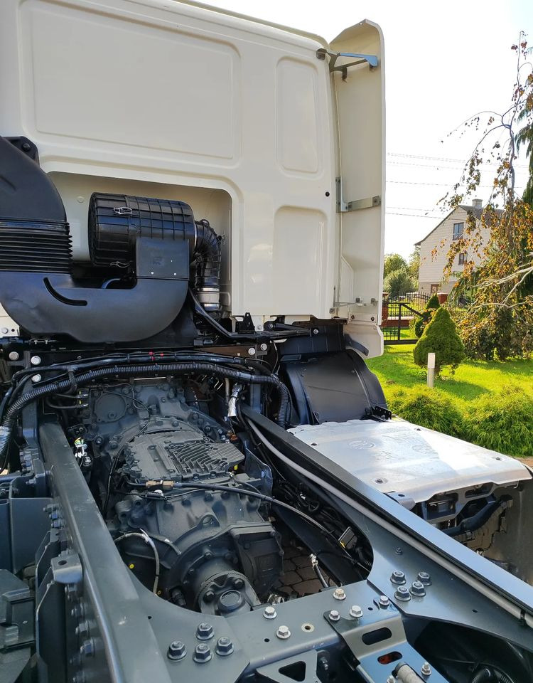 캡 새시 트럭 DAF CF 300 4X2 18T EURO 6 SILNIK 11L RAMA DO ZABUDOWY 176 TYS KM : 사진 7