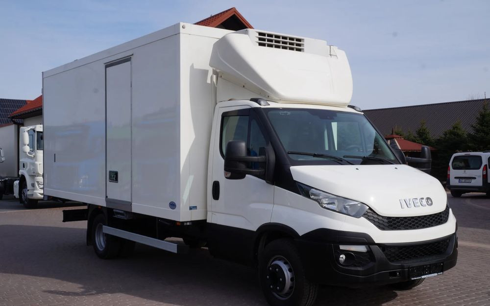 Iveco DAILY 70c17 CHŁODNIA 5 m Thermo king V-500 MAX Wzorowy Stan - 냉동탑차 : 사진 2 Iveco DAILY 70c17 CHŁODNIA 5 m Thermo king V-500 MAX Wzorowy Stan - 냉동탑차 : 사진 2