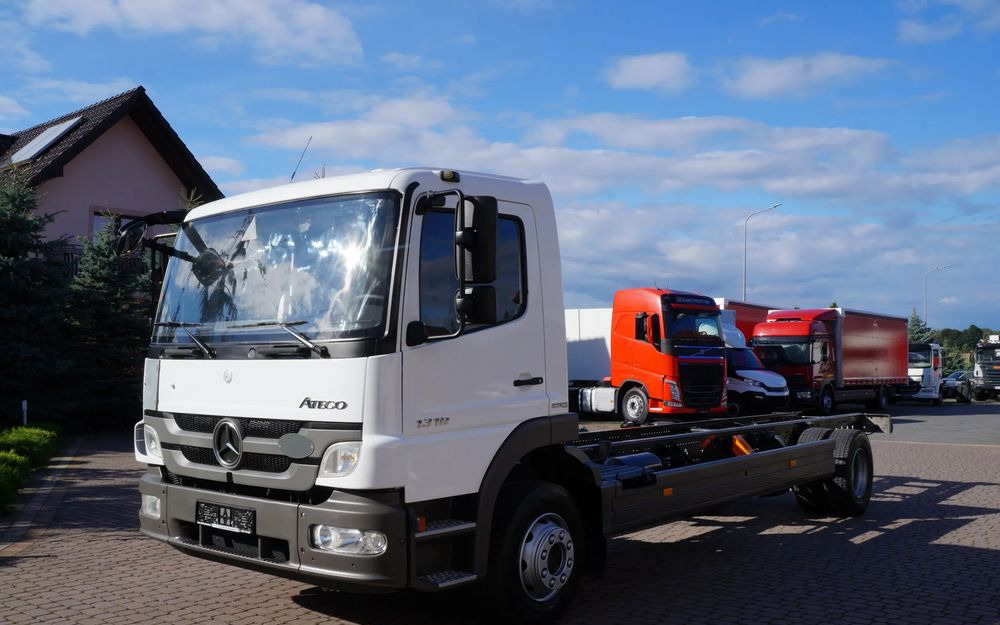 Mercedes-Benz ATEGO 1318 EURO 5 RAMA DO ZABUDOWY MANUAL 1322 - 캡 새시 트럭 : 사진 1 Mercedes-Benz ATEGO 1318 EURO 5 RAMA DO ZABUDOWY MANUAL 1322 - 캡 새시 트럭 : 사진 1