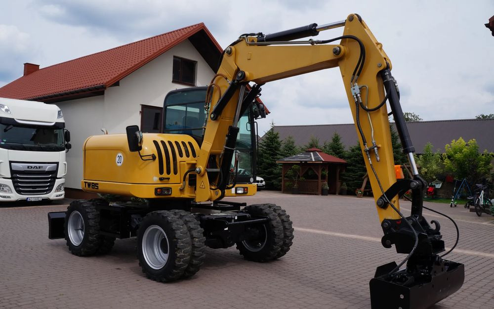 Terex TW 85 Koparka kołowa Sprowadzona silnik DEUTZ Stan Wzorowy - 휠 굴삭기 : 사진 4 Terex TW 85 Koparka kołowa Sprowadzona silnik DEUTZ Stan Wzorowy - 휠 굴삭기 : 사진 4