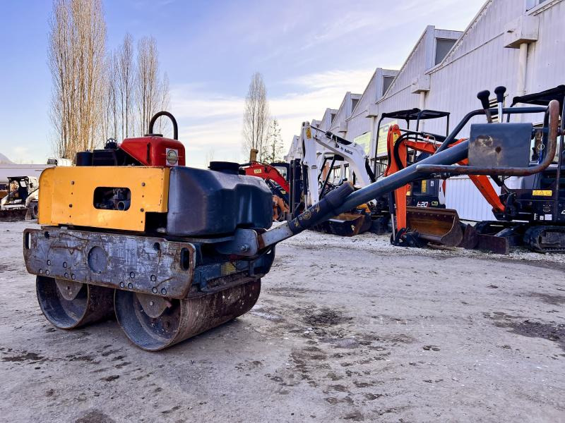 BELLE GROUP Compacteur à main - 미니 롤러 : 사진 2 BELLE GROUP Compacteur à main - 미니 롤러 : 사진 2