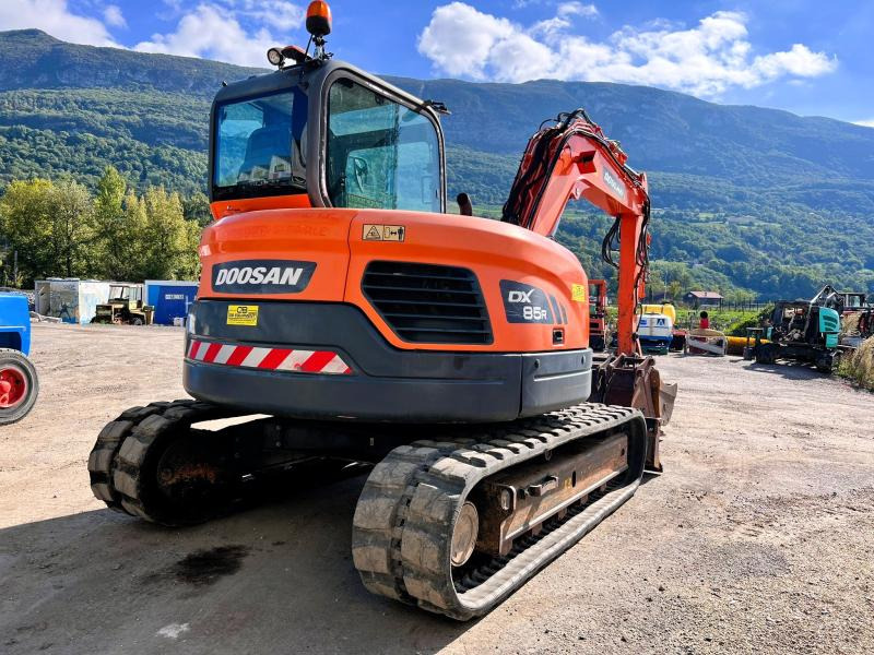 Doosan DX85R-3 PELLE A CHENILLES 8,5T PELLE A CHENILLES 8,5T - 크롤러 굴삭기 : 사진 5 Doosan DX85R-3 PELLE A CHENILLES 8,5T PELLE A CHENILLES 8,5T - 크롤러 굴삭기 : 사진 5