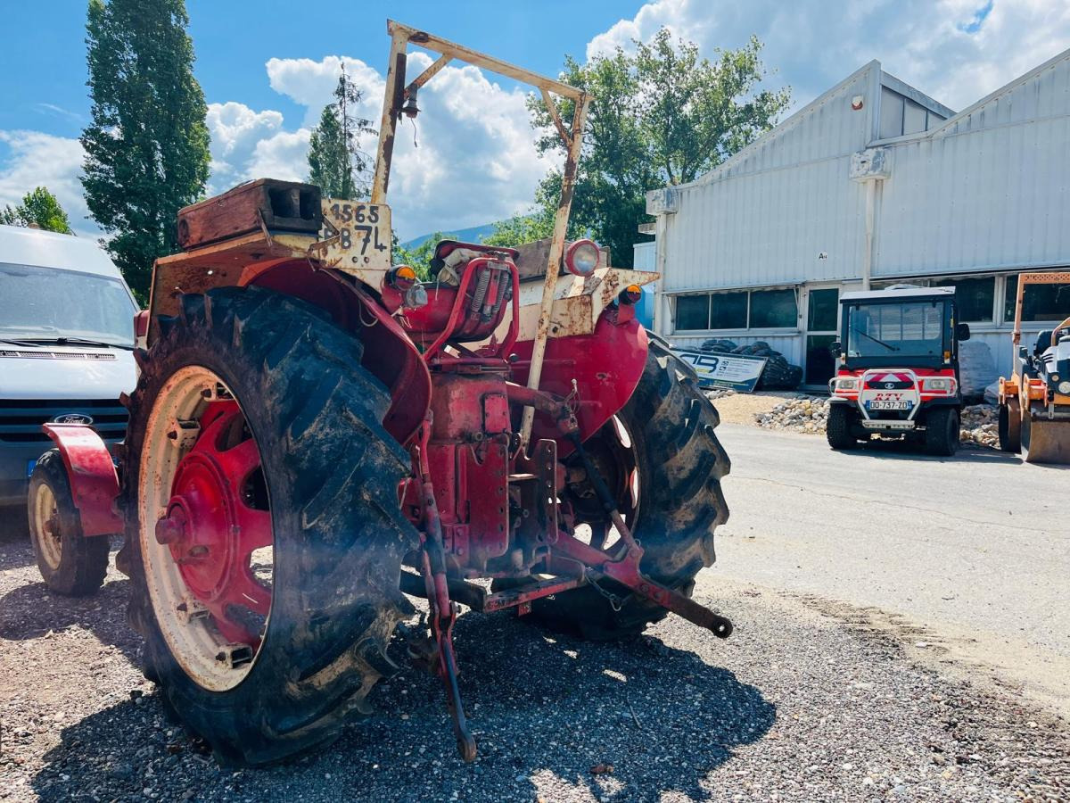 MAC CORMICK Tracteur agricole Rouge 634 - 장궤형 트랙터 : 사진 5 MAC CORMICK Tracteur agricole Rouge 634 - 장궤형 트랙터 : 사진 5