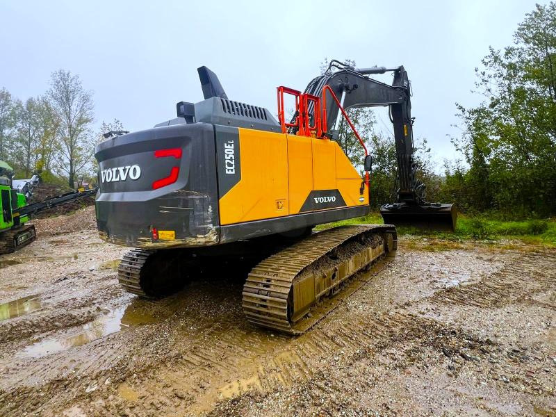 Volvo EC250EL PELLE 29T - 크롤러 굴삭기 : 사진 3 Volvo EC250EL PELLE 29T - 크롤러 굴삭기 : 사진 3