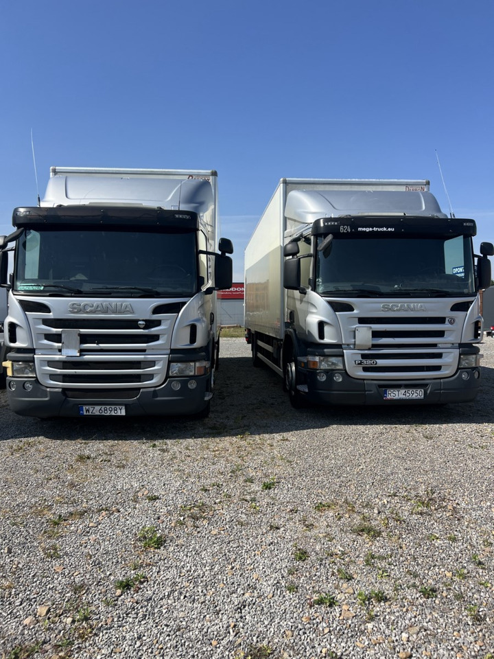Scania P320 - 드롭사이드/ 플랫베드 트럭 : 사진 1 Scania P320 - 드롭사이드/ 플랫베드 트럭 : 사진 1