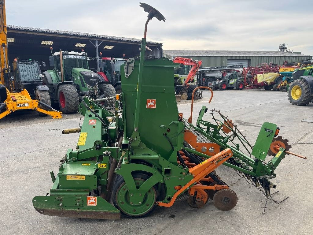 Amazone KE303-170 c/w AD303 Super Box Drill - 콤바인 : 사진 4 Amazone KE303-170 c/w AD303 Super Box Drill - 콤바인 : 사진 4