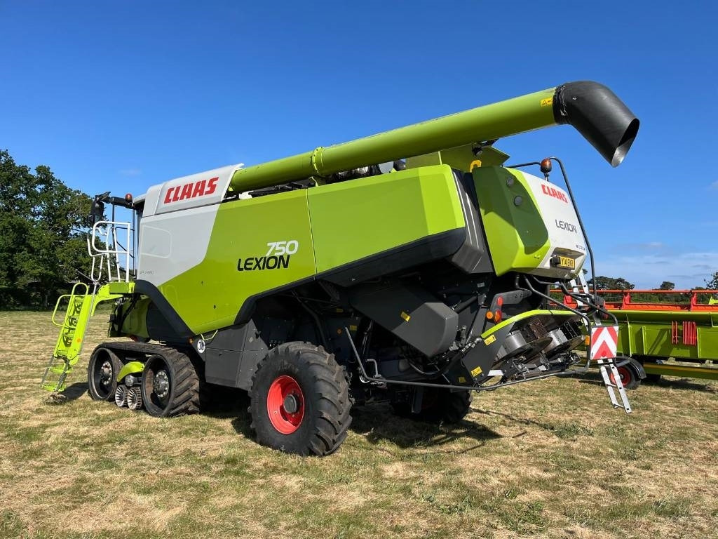 Claas Lexion 750TT c/w V900 Header - 목초수확기 : 사진 2 Claas Lexion 750TT c/w V900 Header - 목초수확기 : 사진 2