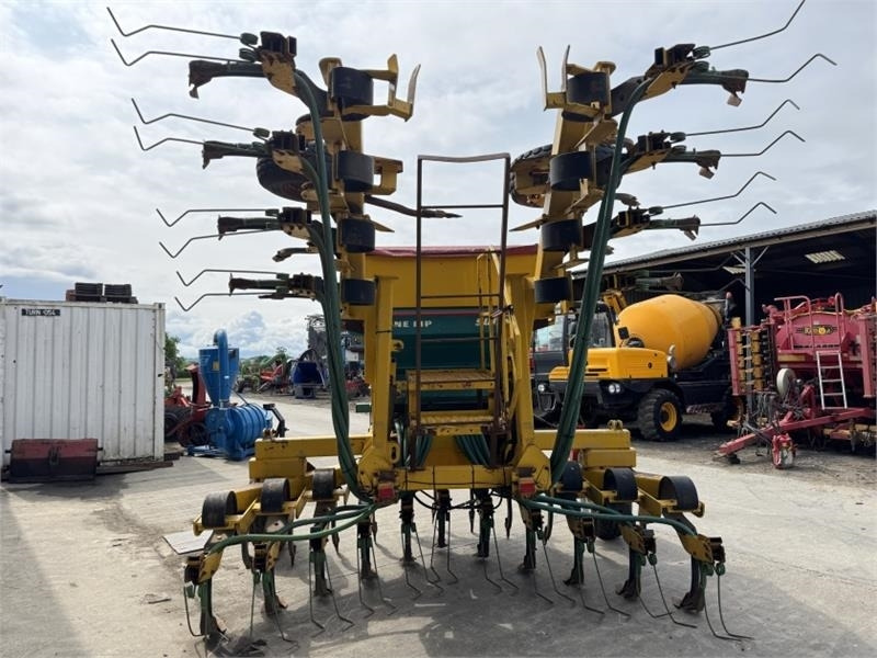Claydon 6m V Form Drill - 콤바인 : 사진 5 Claydon 6m V Form Drill - 콤바인 : 사진 5